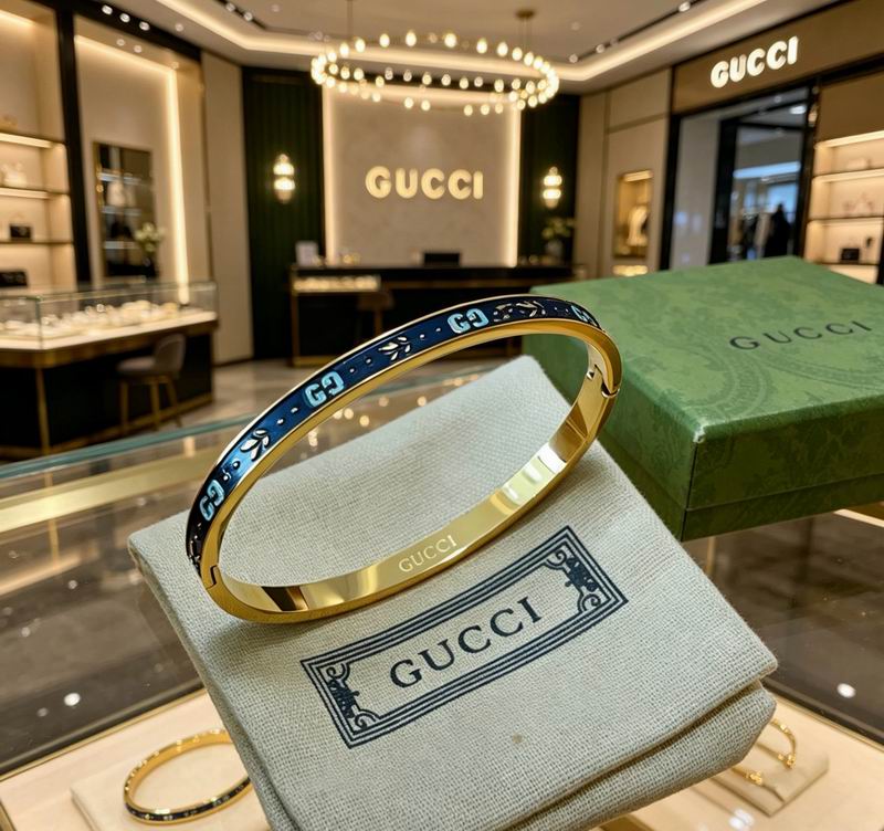 Gucci Bracelet 08yxs103